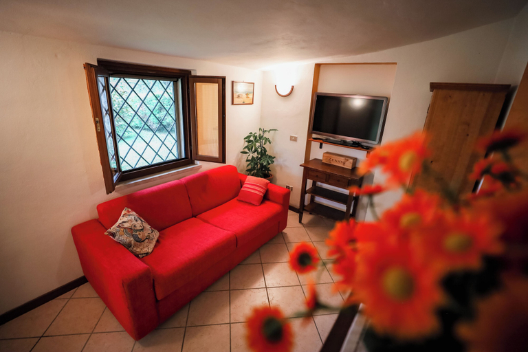 Living area, Casa Fiore, Verona