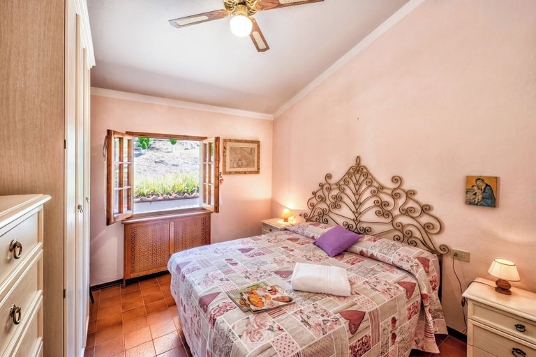 Bedroom 2, Home in Tusany With Private Pool&tennis, Arezzo
