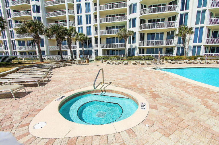 Pool 4, Silver Beach Towers 102w- Southern Heirs, Okaloosa