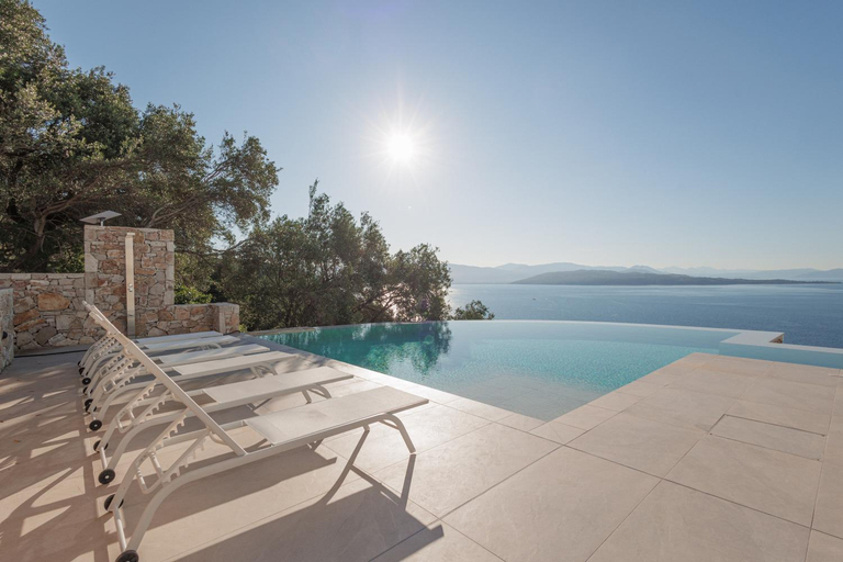 5, Villa Nisaki, Ionian Islands