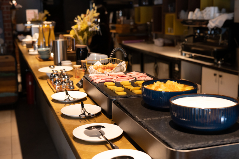 Food & Drinks 5, Madrigal Hotel Paris, Paris