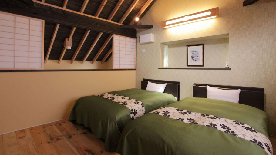 Bedroom 2, Takanosho, Aso