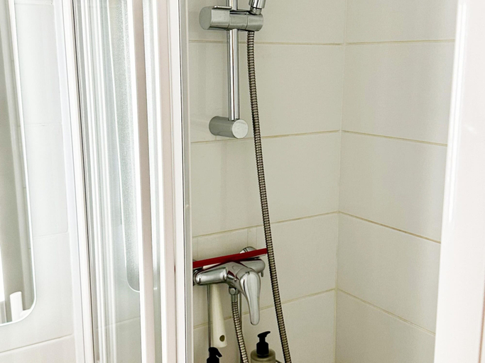Bathroom 3, Le Salers -Le Mont Dore 2pers, Puy-de-Dôme