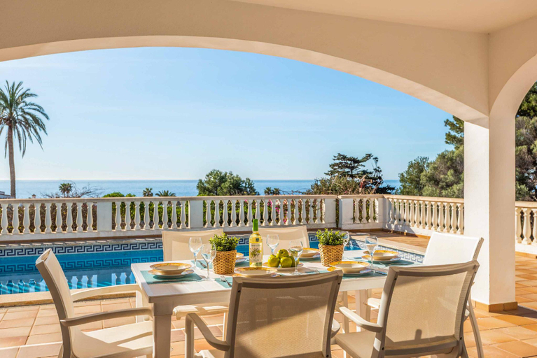 Others 4, Casa del Sol, Baleares