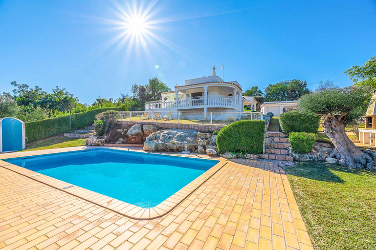 Others 5, Villa Gabie, Albufeira