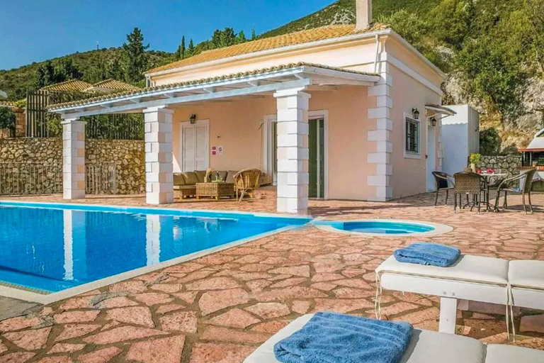 Others 4, Villa Morfeas, Ionian Islands