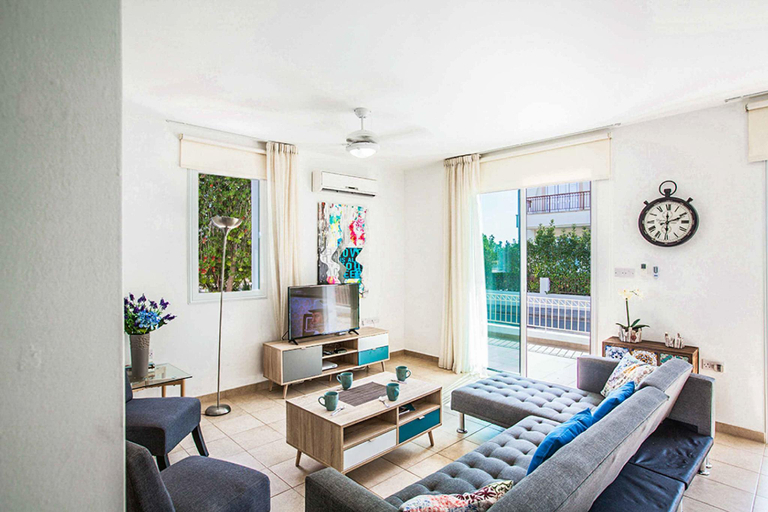 Others 3, Villa Katerina 60