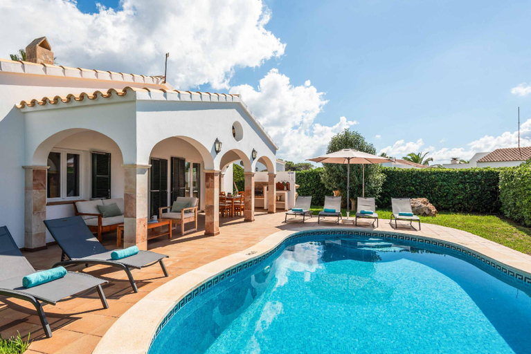Others 2, Villa Malva, Baleares