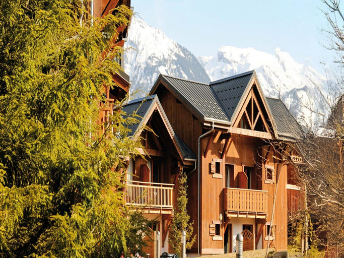 Exterior 3, Alpine Cabin Apartment in Samoens, Haute-Savoie