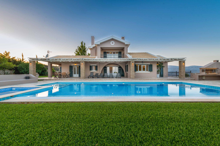 Sport & Beauty 2, Villa Anemos Lakithra, Ionian Islands