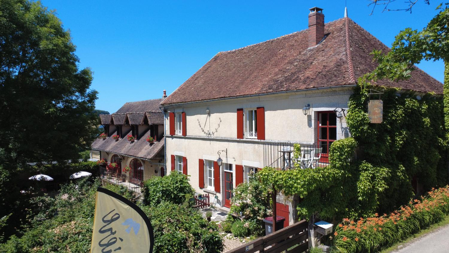 Exterior & Views, Chambres d'Hotes Raviere, Nièvre