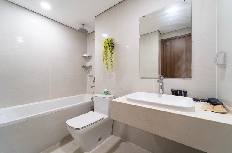 Bathroom 4, Ecogreen Saigon , District 7