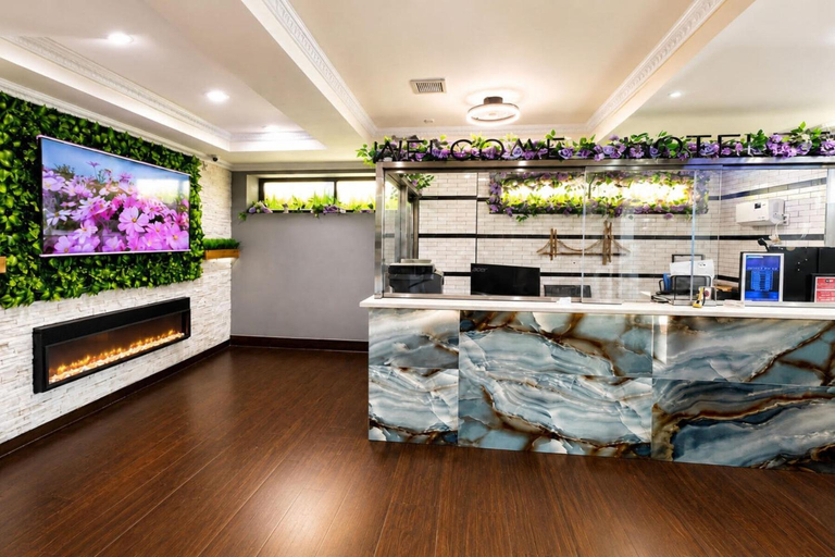 Public Area 2, Hotel Pergola Jamaica JFK, New York