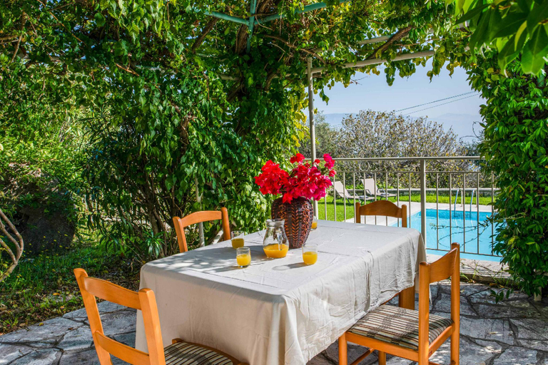 Food & Drinks 3, Villa Mangana, Ionian Islands