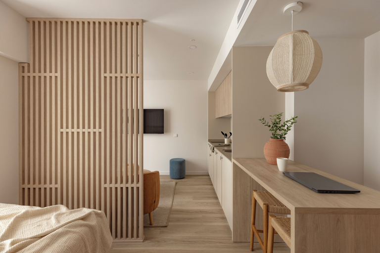 Room 4, Libere Alicante Rambla, Alicante