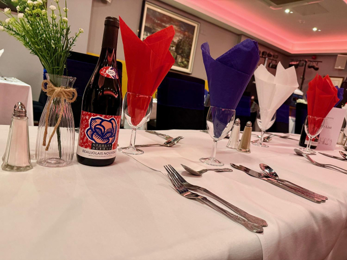 Food & Drinks 1, The Castle Hotel Neath, Neath Port Talbot