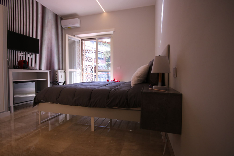 Room 5, RESIDENZA SAVELLI, Rome