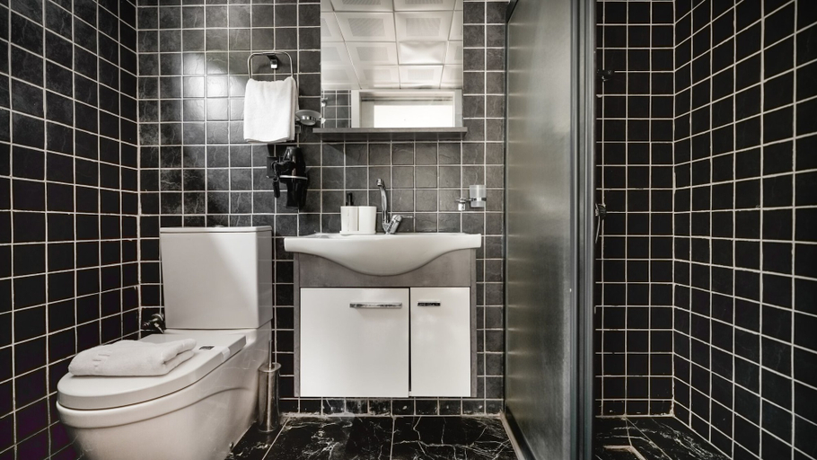 Bathroom 5, Kekova Garden Village, Kale