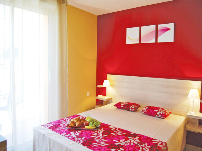 Room 5, Mediterranean Holiday Home, Torreilles, Pyrénées-Orientales