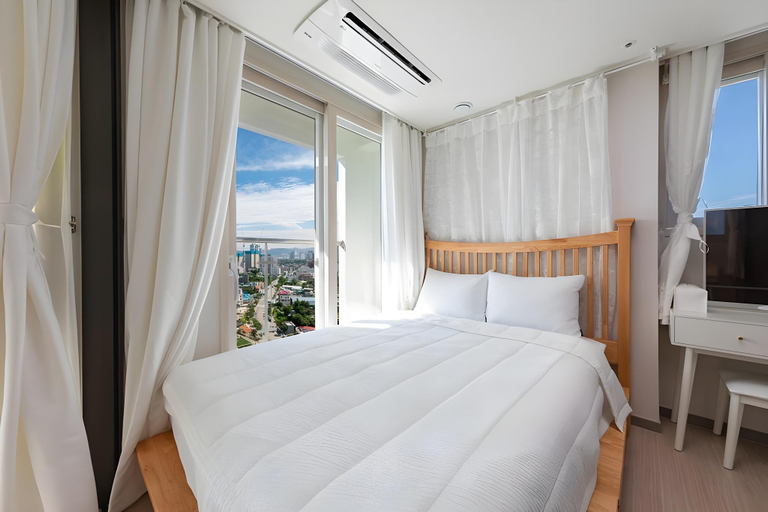 Bedroom 2, Sokcho Summitbay Taehwa, Goseong