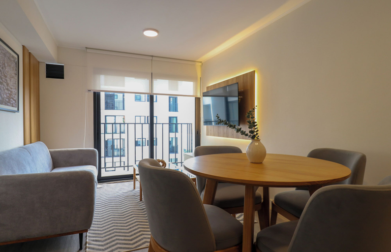 Living room 3, Upper Modern Stay by Wynwood House, Lima
