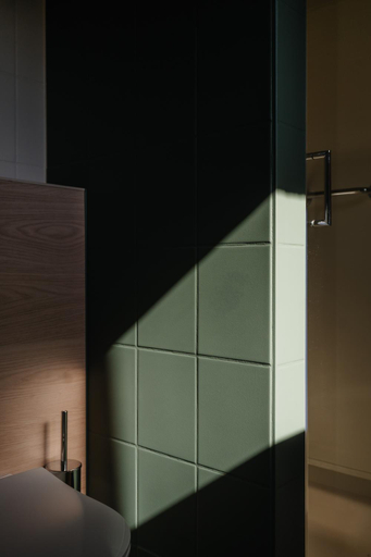 Bathroom 5, Hotel Saint-Hubert, Liège
