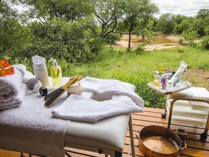 Others 5, Raptor Retreat Game Lodge, Mopani
