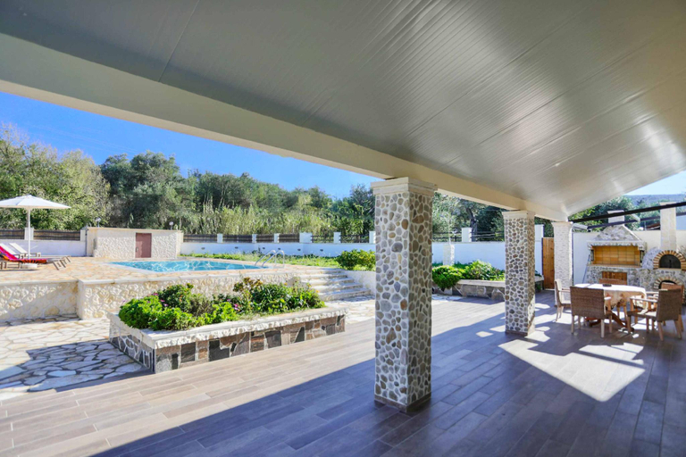 Others 4, Villa Iskander, Ionian Islands
