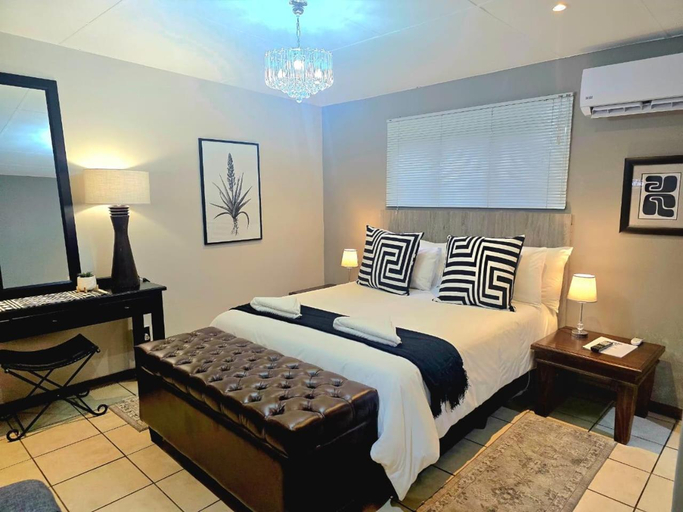 Bedroom 2, The Lantern Guesthouse, Mangaung