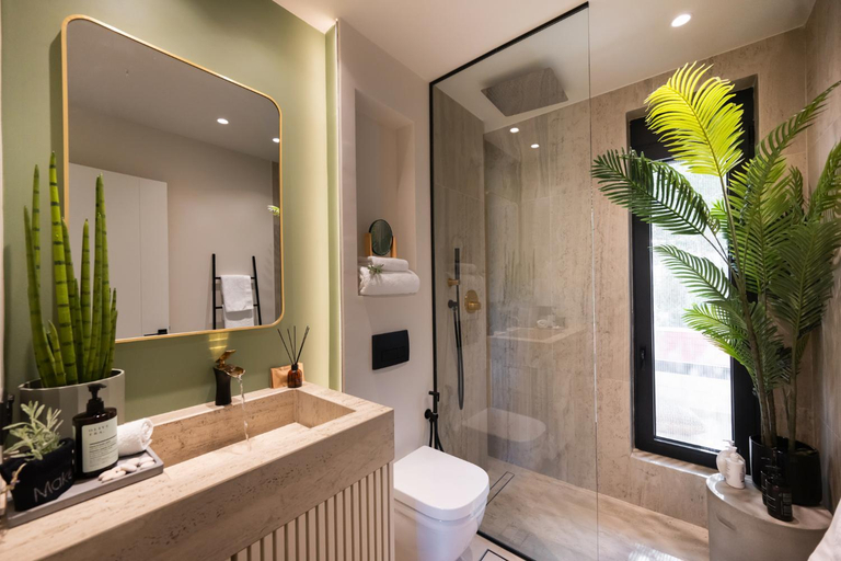 Bathroom 2, Contessa Suites, Ionian Islands