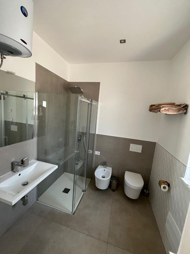Bathroom 3, PoolSide, Matera
