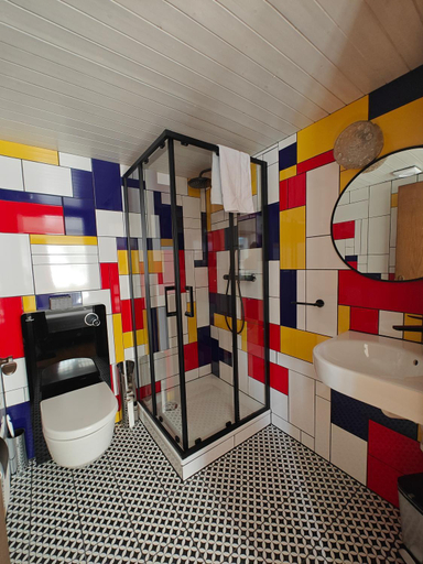 Bathroom 3, Hotel Freihof, Glarus