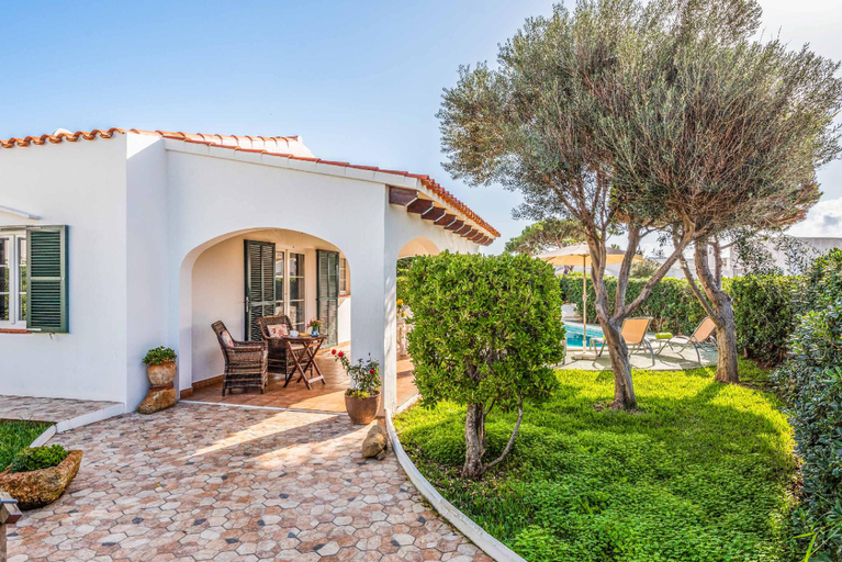 Others 3, Villa Iris Bosch, Baleares