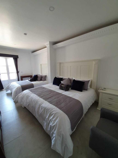 Bedroom 2, Hotel Estancia Real, Tepatitlán de Morelos