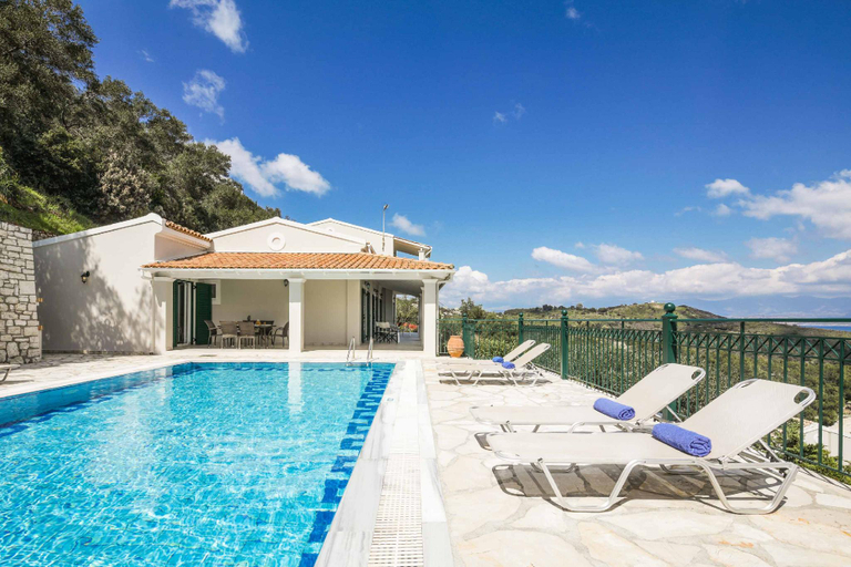 Sport & Beauty 4, Villa Zeus, Ionian Islands