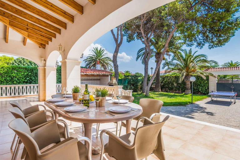 Others 4, Villa Jalima, Baleares