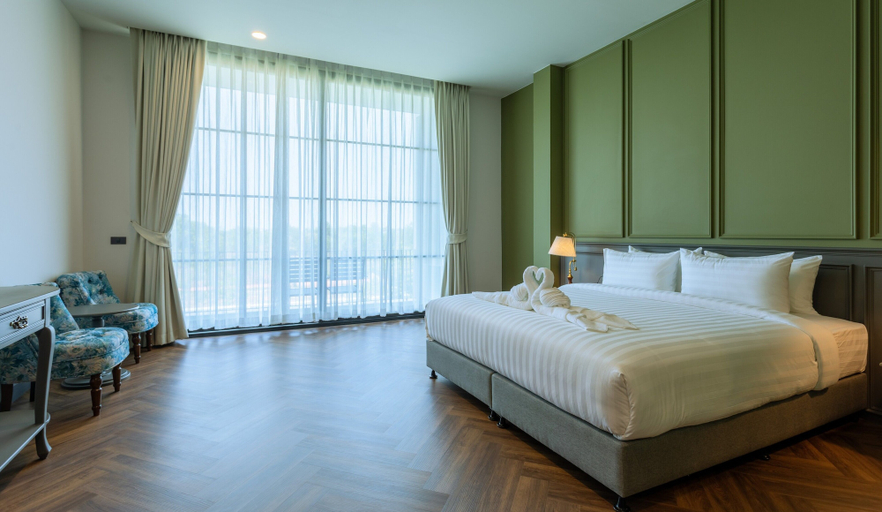 Room 4, Paradhevi Boutique, Ban Dung