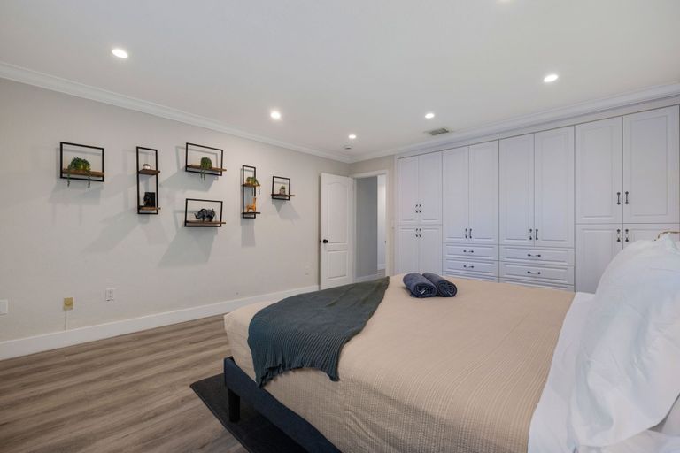 Room 4, Sultan Villa - Tennis • CT Pool • BBQ, Miami-Dade