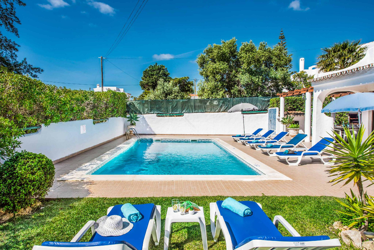 Others 4, Villa Miramar, Albufeira