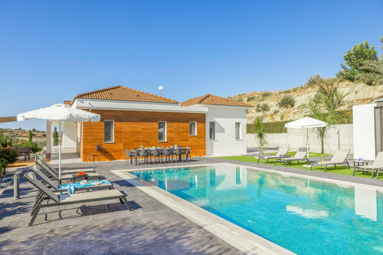 Others 5, Villa Anastasia Maria