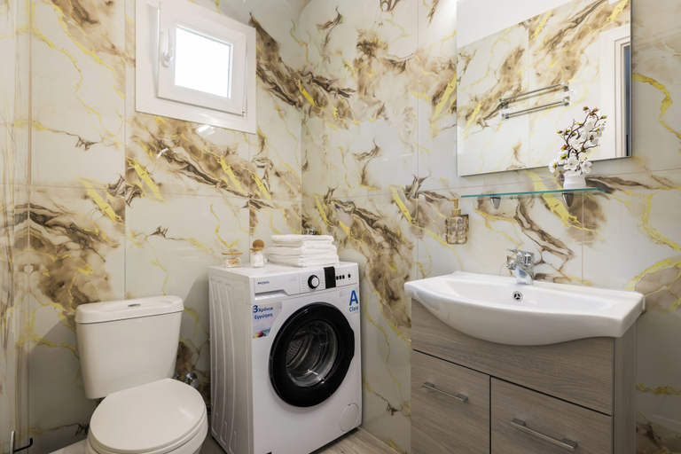 Bathroom 3, Ourania Lofts and Suites, Central Macedonia