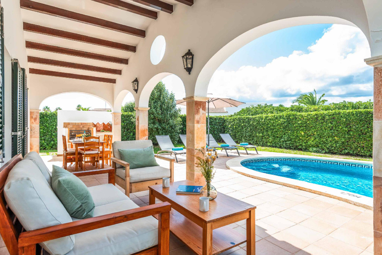 Others 5, Villa Malva, Baleares