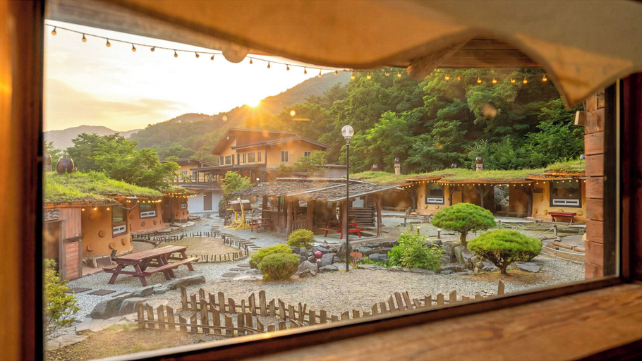 Room 3, Mungyeong Between Mountains Pet Pension, Mungyeong