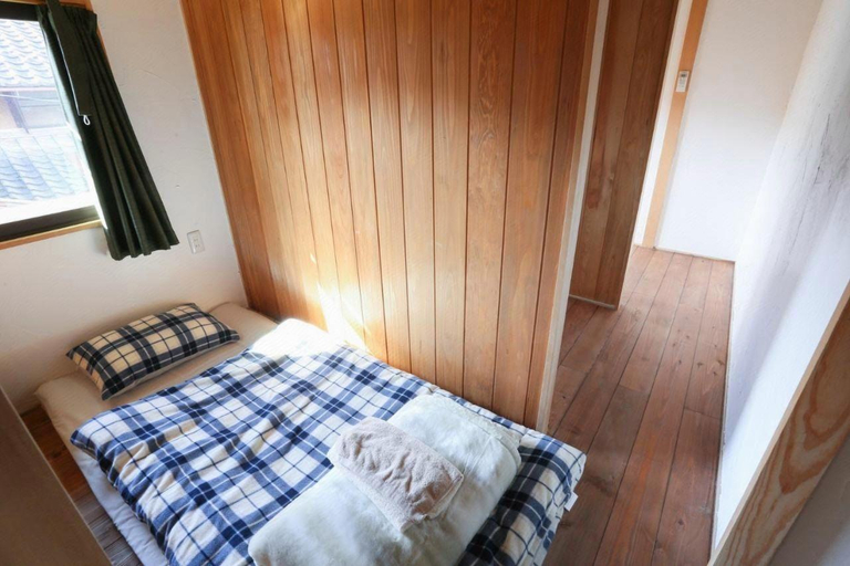 Bedroom 2, Guesthouse Izame Ann, Maibara