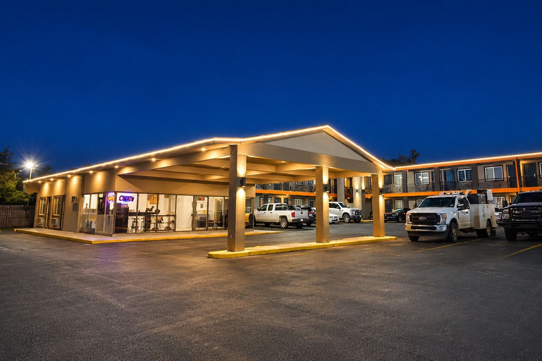 Exterior & Views 2, Town Place Studio Extended Stay Snyder, TX, Scurry