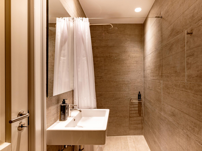 Bathroom 5, Sanders Shield 2 - 3 bedroom apartment with balcony, Copenhagen