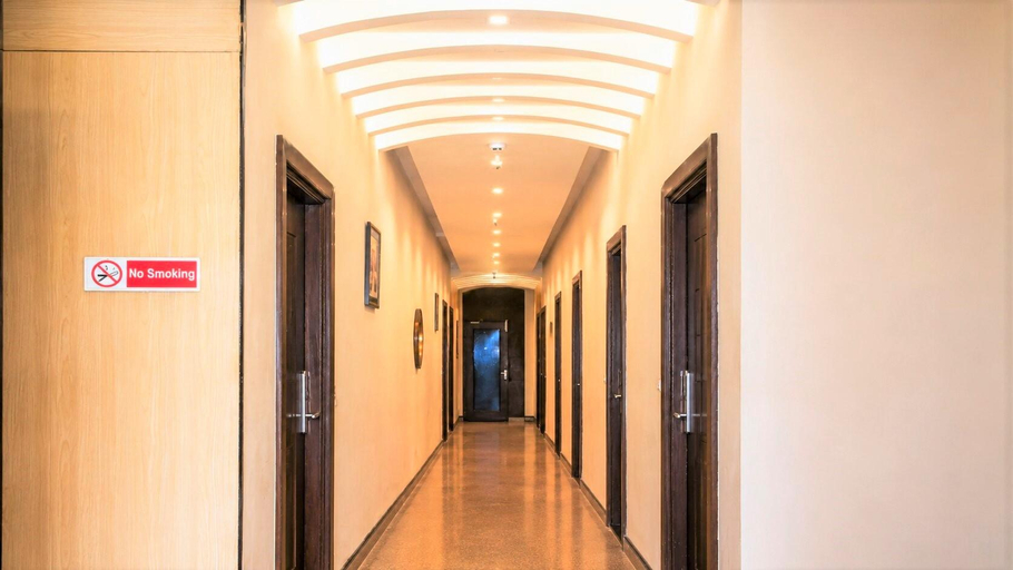 Public Area 3, Hotel Bhagyaraj Palace - Best Hotel In Kanpur, Kanpur Nagar
