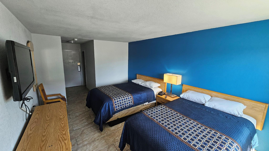 Bedroom 3, MetroParc 'nSuites, San Joaquin
