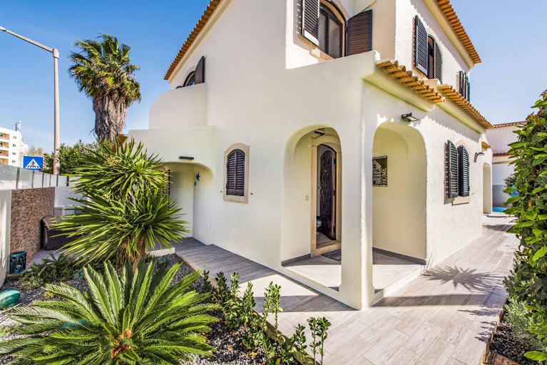 Others 4, Villa Marquesa, Albufeira