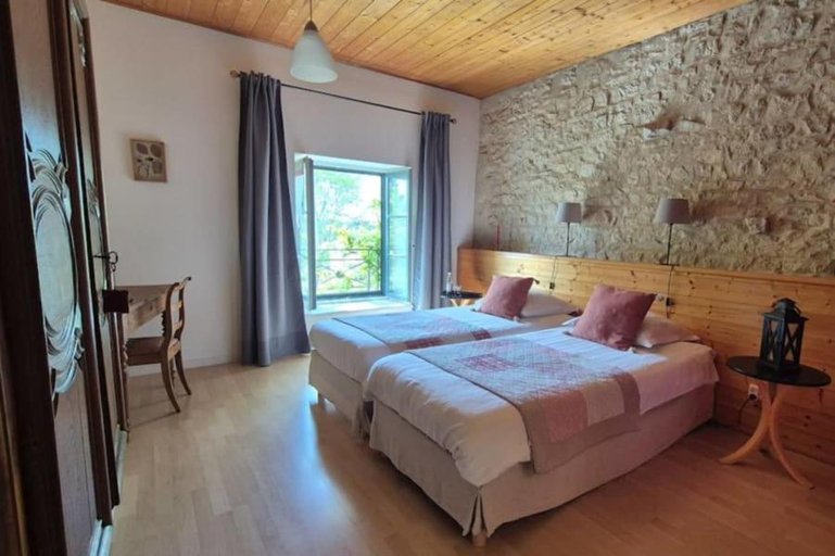 Bedroom 2, Le Tilleul de Ray, Haute-Saône